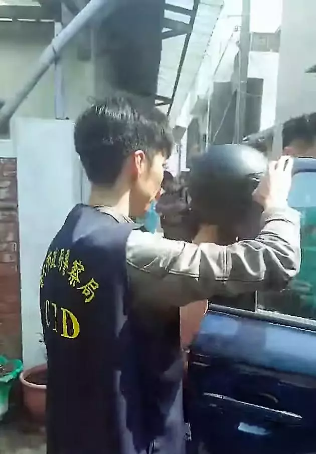 台南傷人案6小時破案「內有乾坤」!巧的是,玄天上帝廟門一開就見嫌犯現身,警方順利抓人歸案!