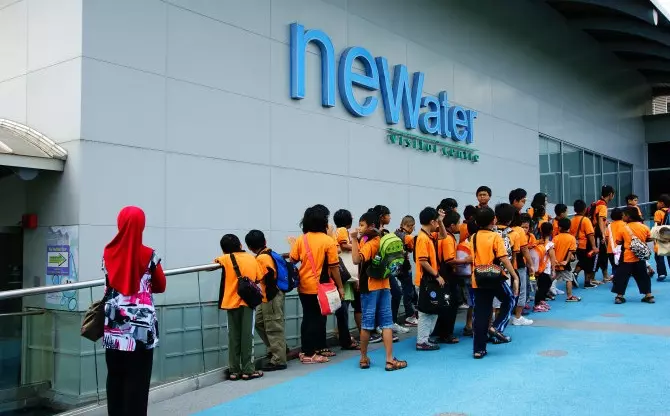 新加坡人能做什麼?網友:有他們,我們就有未來!