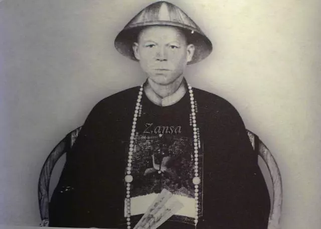 這位華人,17歲被賣到南洋,吉隆坡如今的繁榮他功不可沒,連敦馬都稱讚他!