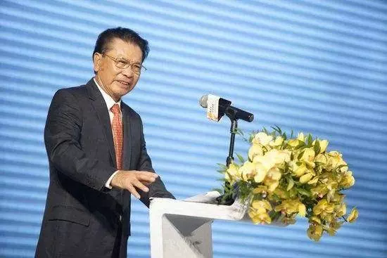 三兄妹各個身價超3000億,都比馬雲還富有,公司一天入帳92億元!