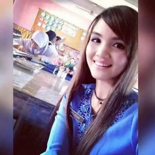 馬來西亞小學生曬班主任老師,個個顏值媲美網紅