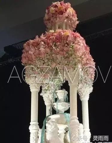 富二代花了「500萬做結婚蛋糕」,大家都罵奢侈!但蛋糕一推出來,全場被「美到目瞪口呆」!