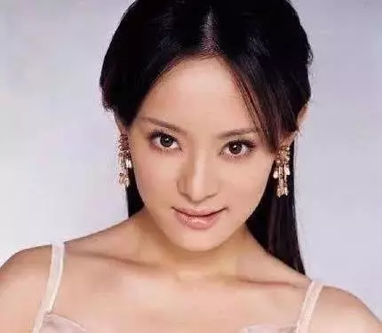 當過兵的5位女星,第三位變性了,最後一位軍銜非常高!