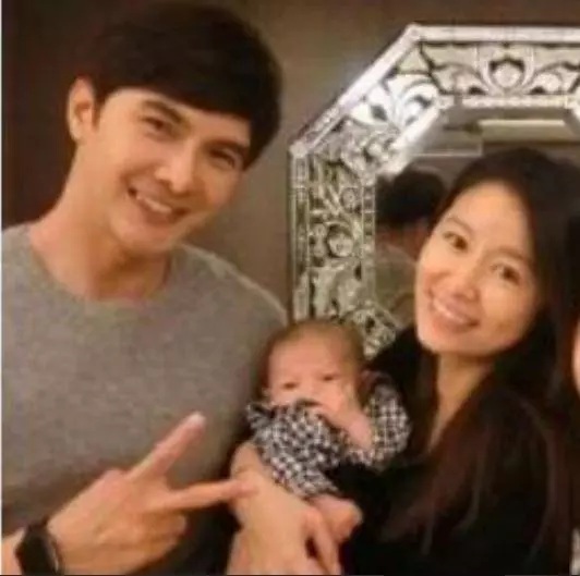 林心如手扶大肚承認身孕,醫院確診是雙胞胎!霍建華:孩子不能要