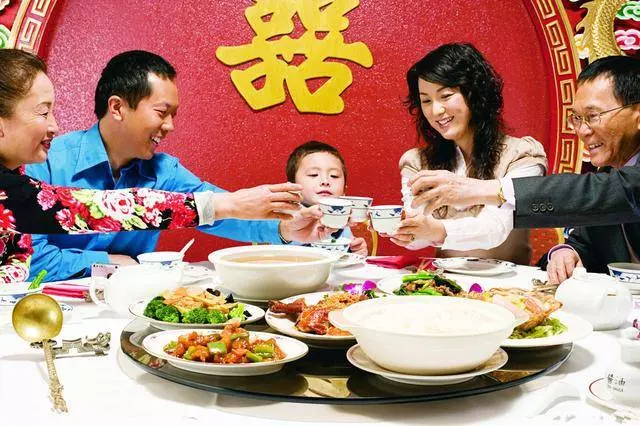 我把房子證過戶到小兒子名下,跟大兒子徹底鬧掰 網友說做的對