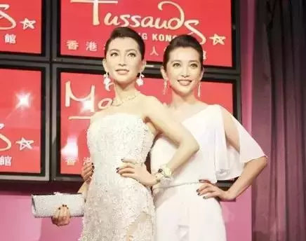 身為蠟像你憑什麼不像,原來這麼多明星都被「坑」過!