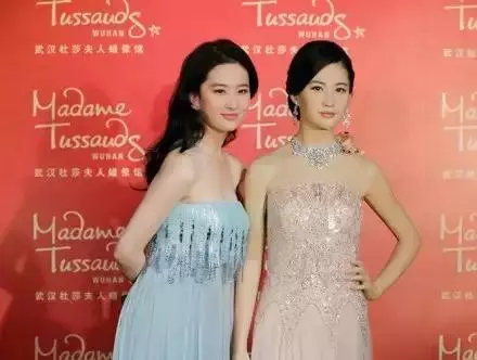 身為蠟像你憑什麼不像,原來這麼多明星都被「坑」過!