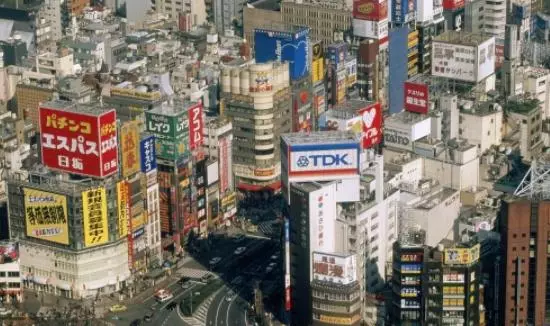 日本的一個「魔鬼」地鐵,建議女孩子不要乘坐!