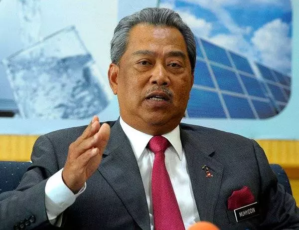 【慕尤丁看不過眼出面放話】他的一番話簡直讓「他閉上嘴巴」!