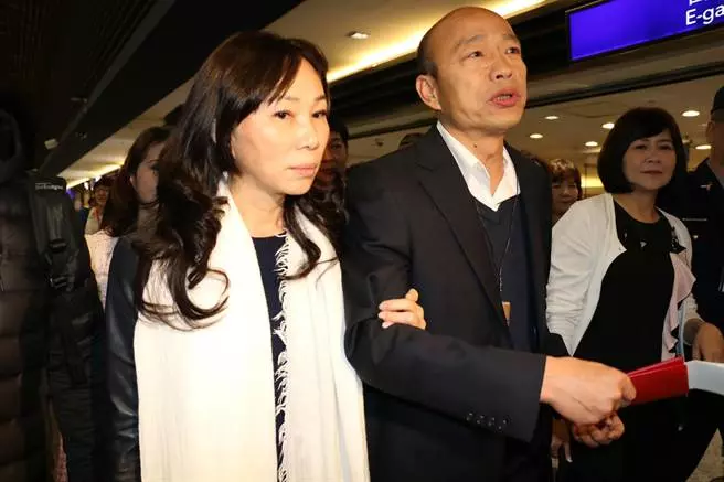 太加分!星國第3筆訂單險破局 李佳芬一句話神助攻達陣