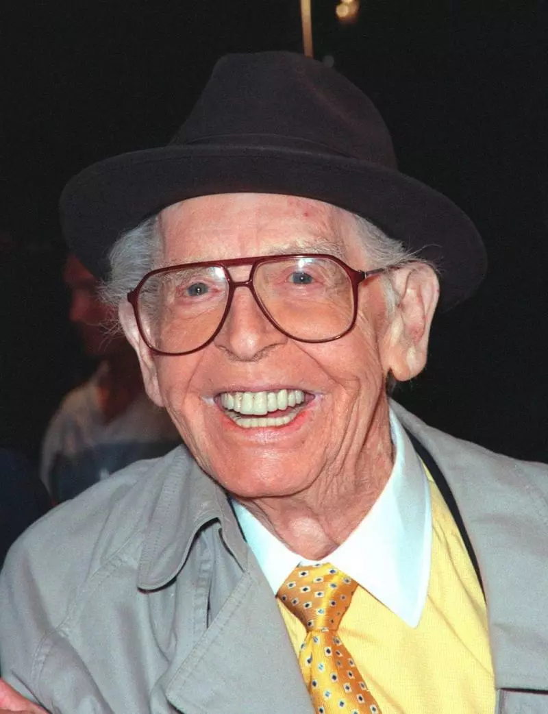 50 Amazing Jokes From Comedy Legends