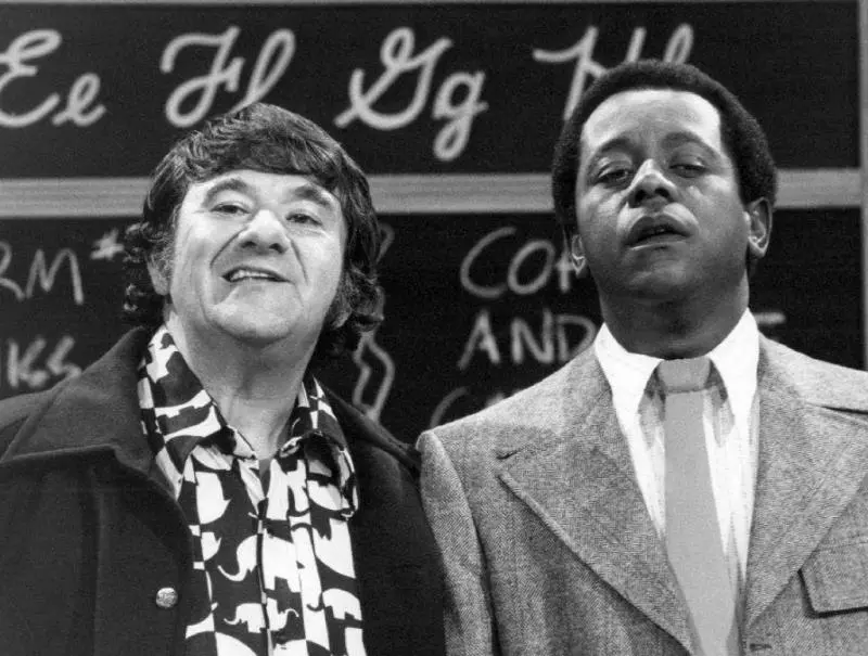 50 Amazing Jokes From Comedy Legends