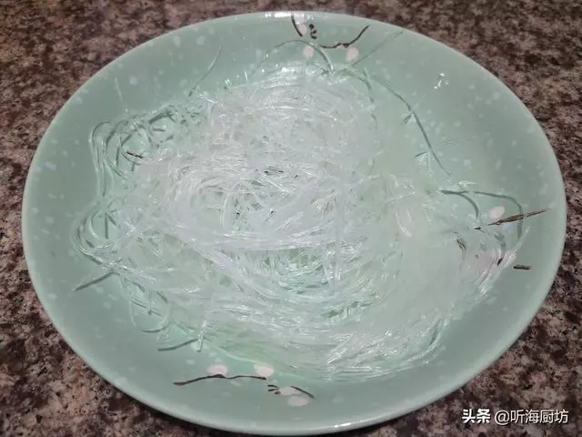 兒子三天兩頭就饞這菜,蒸一蒸就出鍋,好吃不上火,每周吃2次