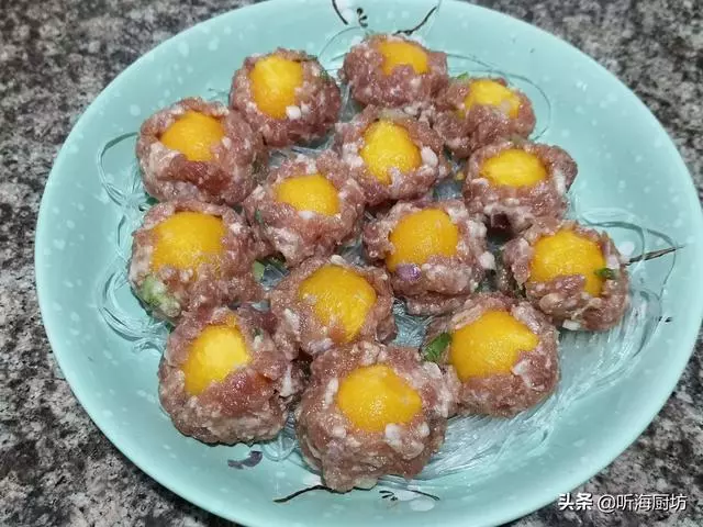 兒子三天兩頭就饞這菜,蒸一蒸就出鍋,好吃不上火,每周吃2次