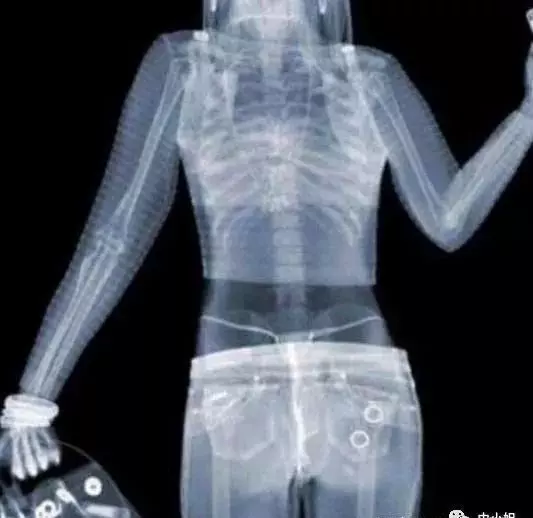 揭秘:女性過安檢的時候,個人「隱私」會從儀器上看到嗎?