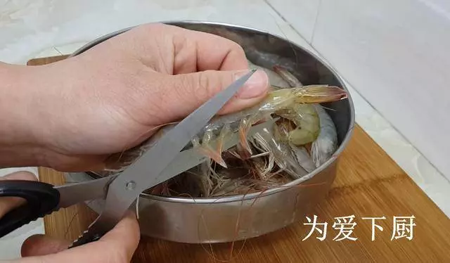 大蝦又出新吃法,教你簡單一做,比清蒸紅燒還好吃,全家都搶著吃