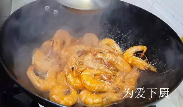 大蝦又出新吃法,教你簡單一做,比清蒸紅燒還好吃,全家都搶著吃