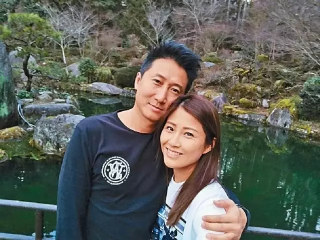 洪金寶最美兒媳近照,曾是世界名模,今生完兩個孩子後胖成這般!所以說女人為了家庭可以很偉大