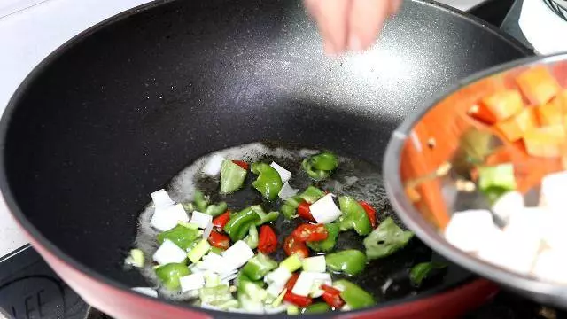 杏鮑菇新做法,又香又入味,口感比肉好,每次做兩盤都不夠吃!