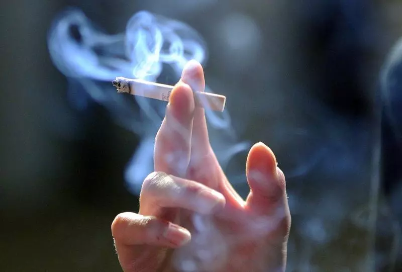 小心!這8大行為成為你慢性自殺的「兇手」!12點後睡覺排第一;不吃早餐排第二!