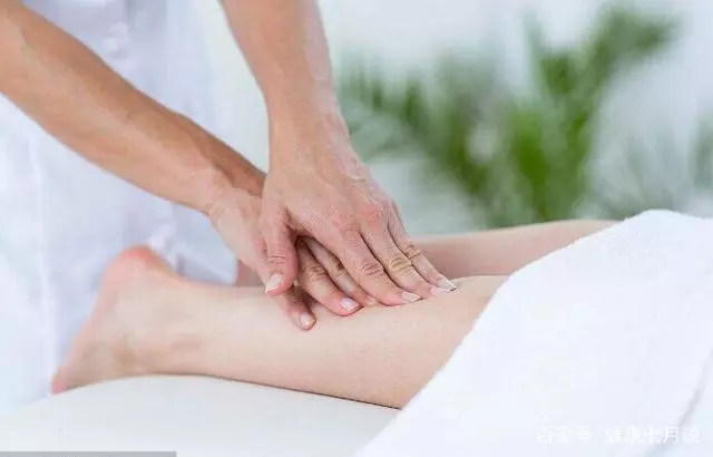 「江姐」40年前患癌,術後堅持做4事,不吃1種食物,98歲依然健康