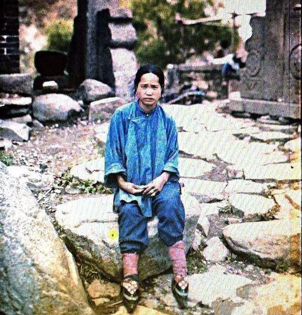 一位法國人在110年前,拍下了當時的清朝,跟我們認識的完全不一樣,別再被影視劇騙了