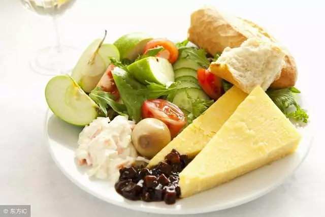這3種食物可能會提高乳腺癌發病率,再喜歡也要戒掉了