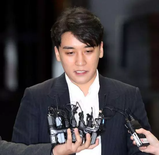 BLACKPINK即將出道美國,YG卻後院起火,一堆問題需要楊賢碩解決