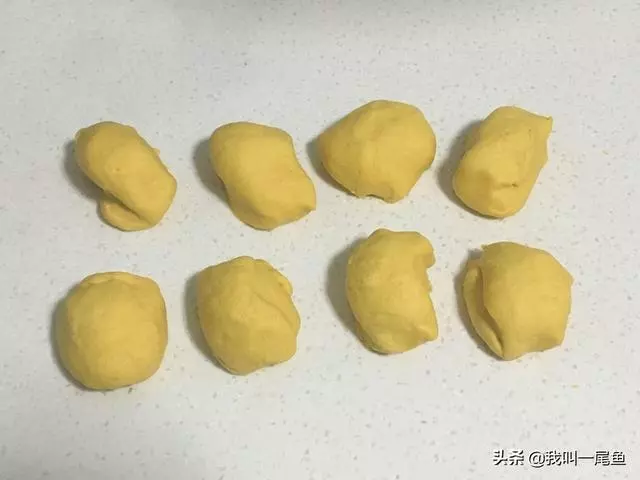 這個麵食鬆軟養胃,每次一出鍋,女兒連吃三個也不過癮