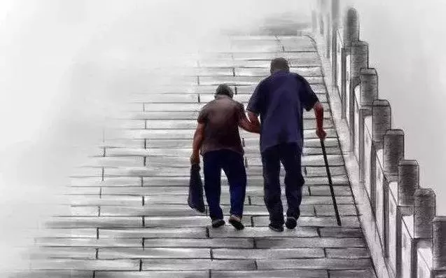 70歲父親對女兒說:「我走後給你留1塊台幣,剩下的300萬和一套房子,全部給陳保姆」