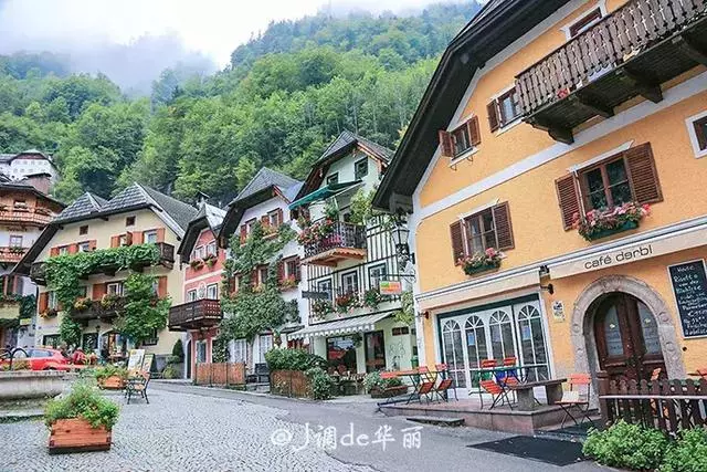 它是歐洲最美小鎮,無數張明信片的出處,天堂原來離我們如此之近