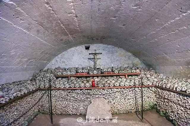 它是歐洲最美小鎮,無數張明信片的出處,天堂原來離我們如此之近