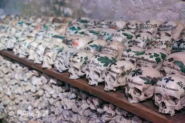 它是歐洲最美小鎮,無數張明信片的出處,天堂原來離我們如此之近
