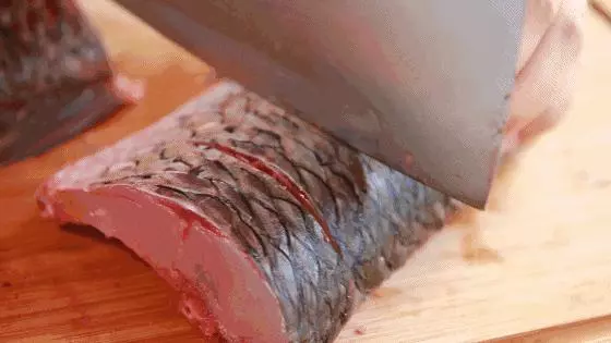 超強烤魚做法攻略,讓你冬天在家享受烤魚美食