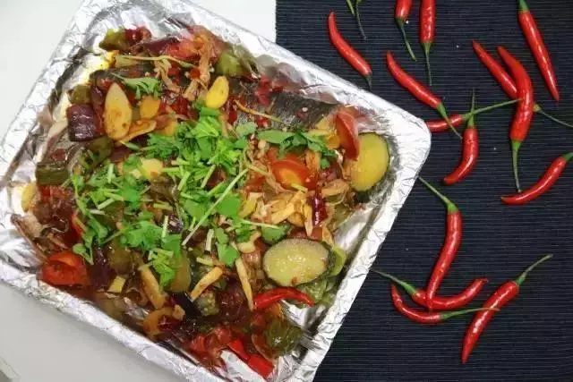 超強烤魚做法攻略,讓你冬天在家享受烤魚美食