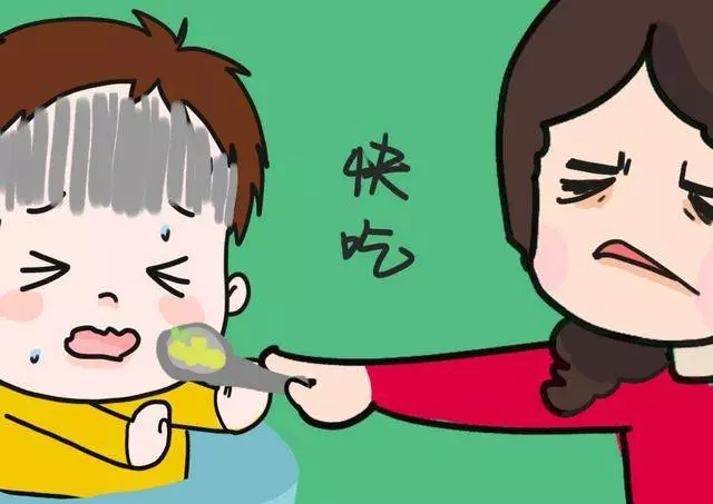 訓練孩子獨立吃飯很重要,錯過黃金時間,這3大危害毀了孩子一生