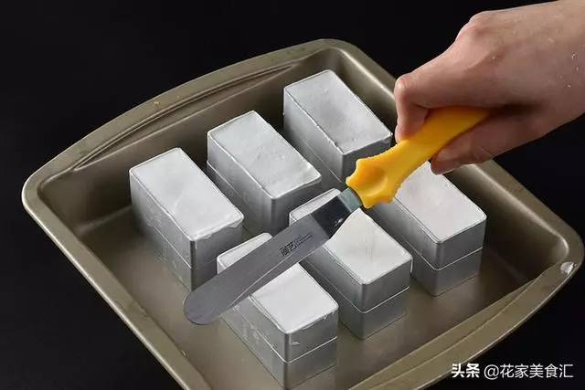 烤棉花糖冰淇淋,網紅新做法,在家周末可以做喔!