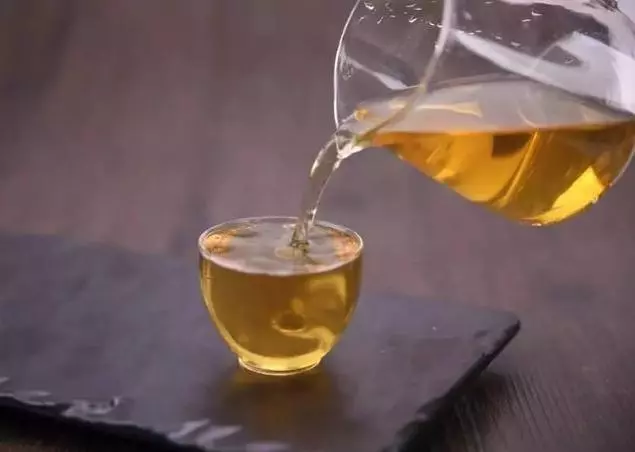 三月「祛濕季」,堅持一茶、一粥、一拍、一泡,濕邪除,百病無!
