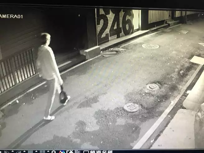 影》狠心爸媽新店棄嬰 星國年輕情侶火速離台 - 中時電子報