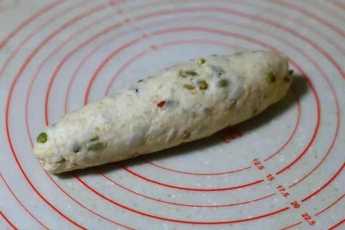 巧用燕麥片,做健康美味的堅果麵包,有它孩子一周的早餐都不用愁