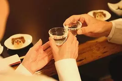 52歲男子,背痛一天,驟然離世,醫生措手不及,這病真的太兇險