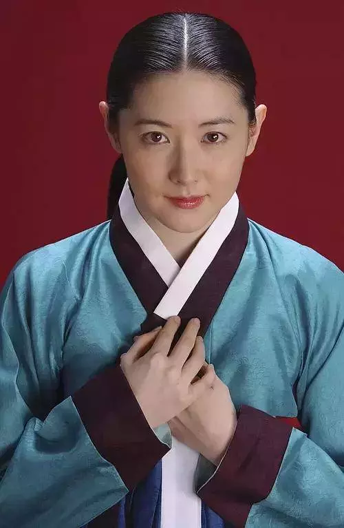 直擊林青霞40年前罕見舊照!「20歲完美神顏」至今無人能及 網友讚嘆:50年一見美人