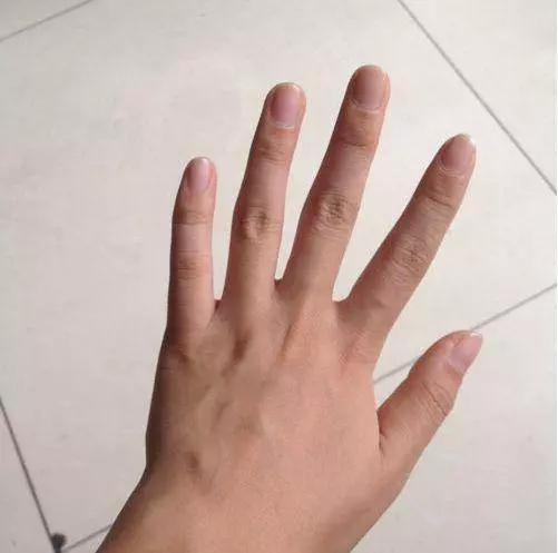 哪只手和你最像?看看你這一輩子還有沒有富貴命
