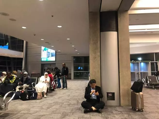 柯P機場坐地上 高嘉瑜再爆他曾跟空姐說這句英文