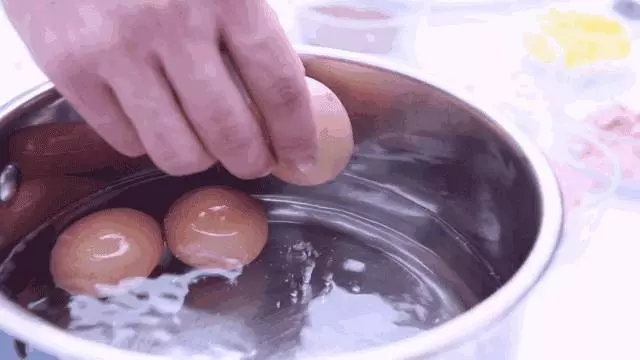 中風越來越多?要多吃5種【葉酸食物】堅持3個月,血管減齡、保護心臟、中風機率下降