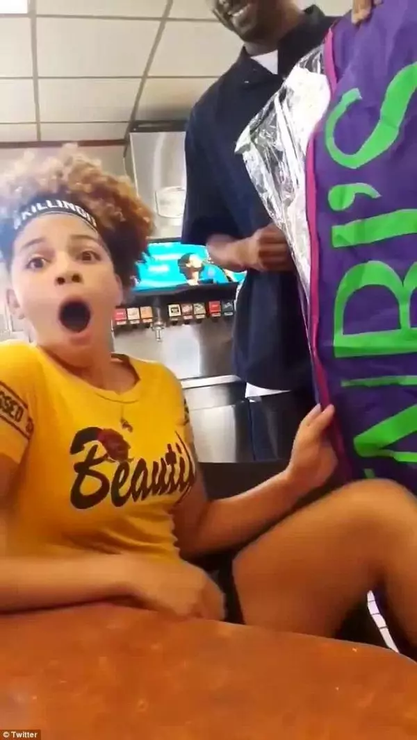 貧窮的爸爸打三份工,只為了給女兒一個驚喜!讓她看完感動痛哭!