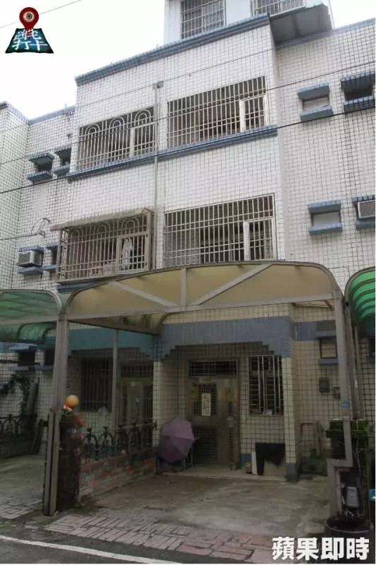 「五子命案凶宅」多年來靈異頻傳,新屋主被「神明託夢」入住...卻在直播時驚現「詭異畫面」!