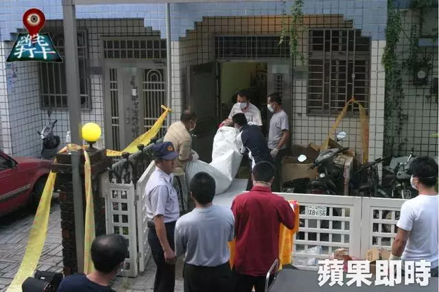 「五子命案凶宅」多年來靈異頻傳,新屋主被「神明託夢」入住...卻在直播時驚現「詭異畫面」!