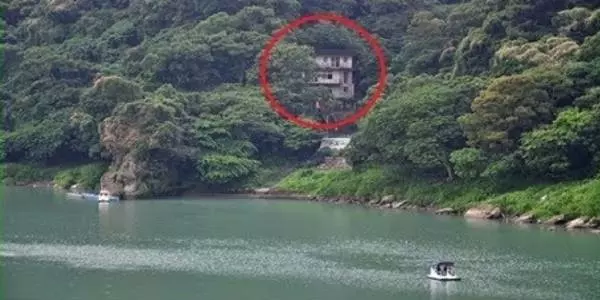 碧潭鬼屋50年「太白樓」遭拆除!品估人員:「屋內景象」真的太可思議了...