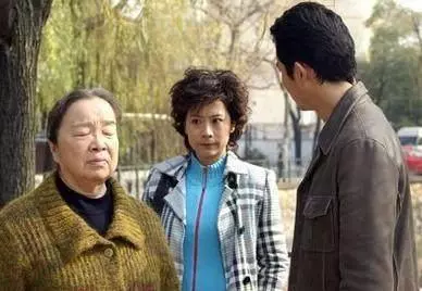 六十大壽兒子要給我慶祝,兒媳婦送我的禮物,讓我淚灑當場!